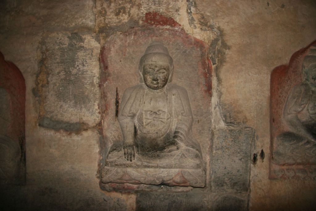 Miniature of Northern Xiangtangshan, Middle Cave, interior