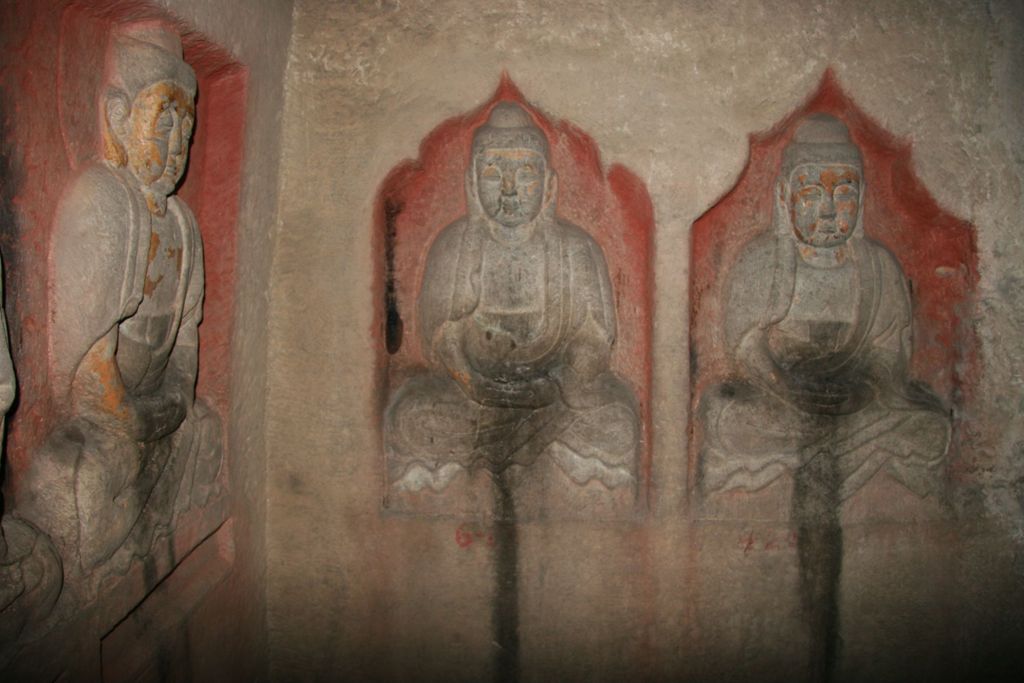 Miniature of Northern Xiangtangshan, Middle Cave, interior