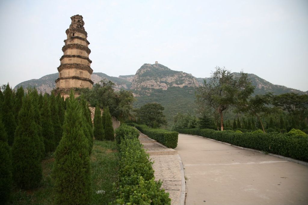 Miniature of Northern Xiangtangshan, natural landscapes