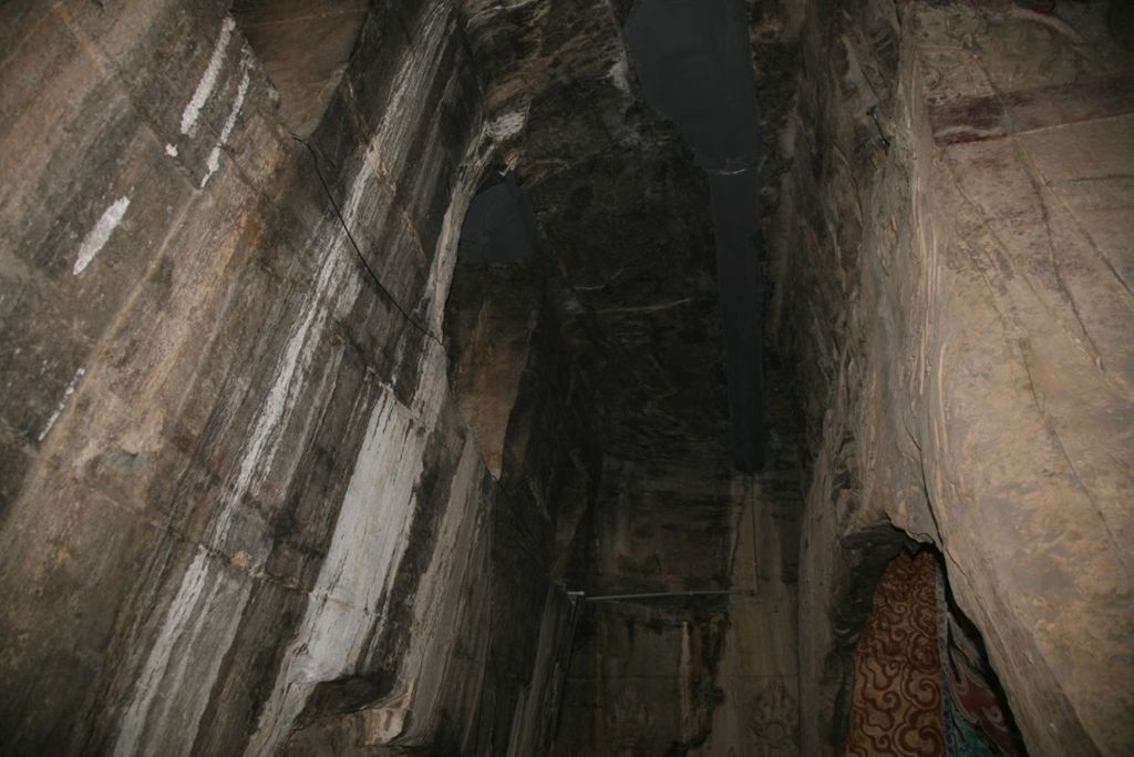 Miniature of Northern Xiangtangshan, North Cave, altar