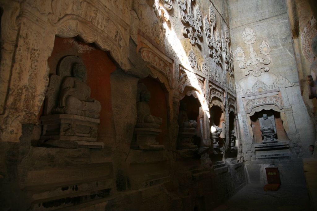 Miniature of Northern Xiangtangshan, North Cave, interior