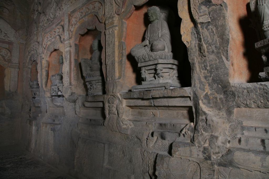 Miniature of Northern Xiangtangshan, North Cave, interior