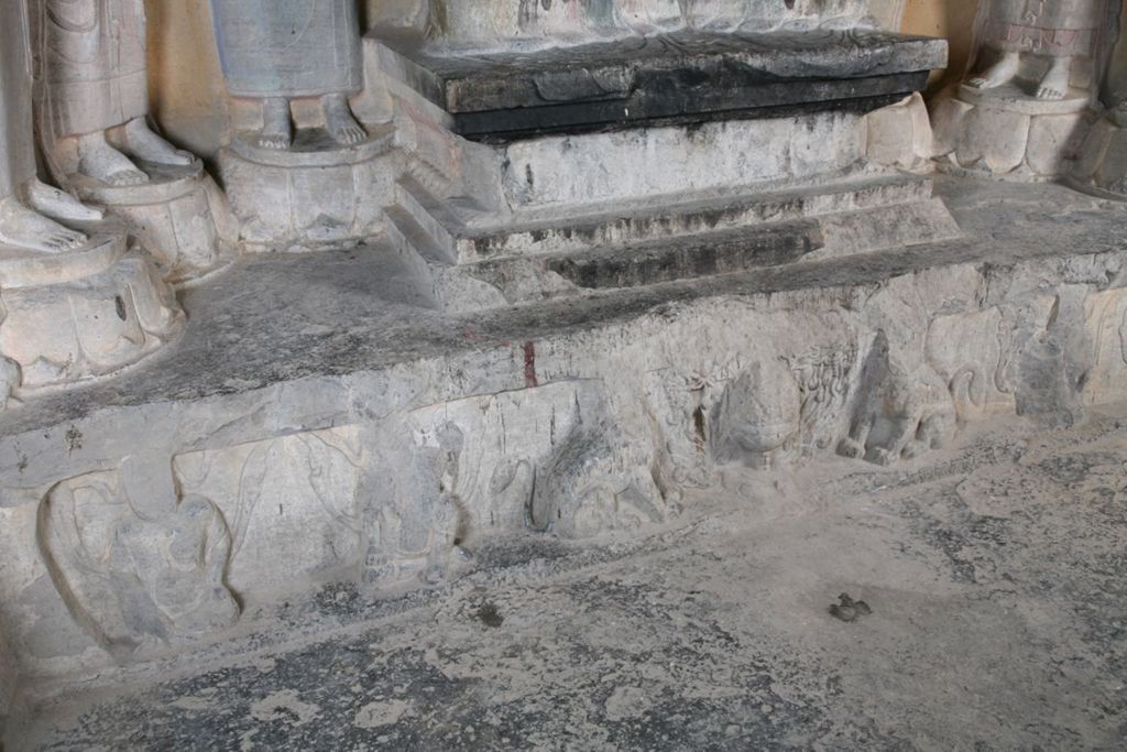Miniature of Northern Xiangtangshan, South Cave, east wall