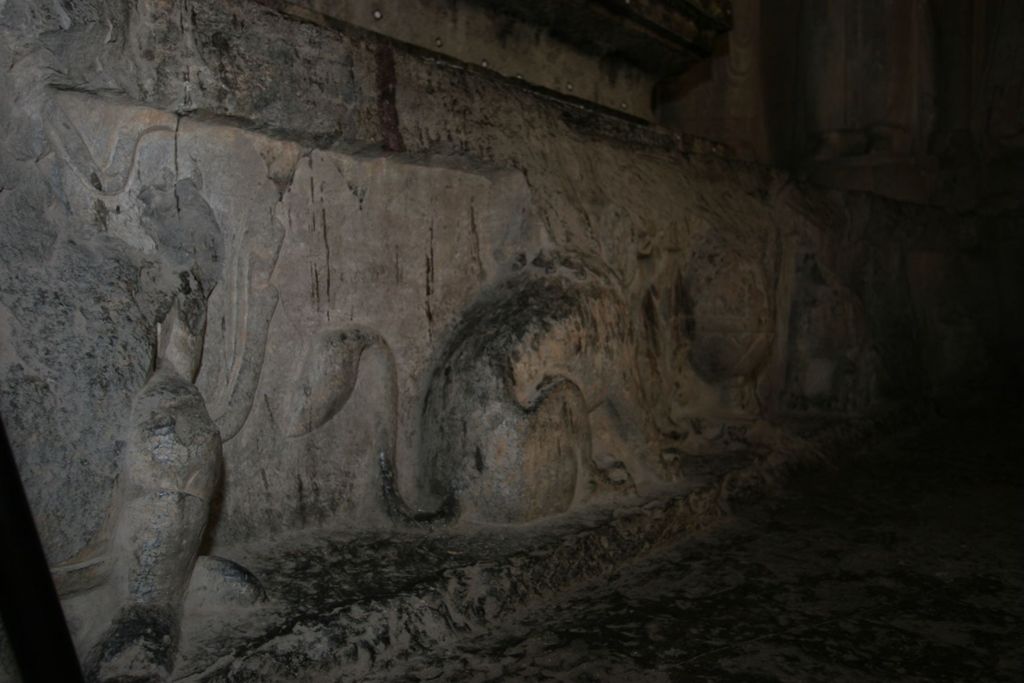 Miniature of Northern Xiangtangshan, South Cave, east wall